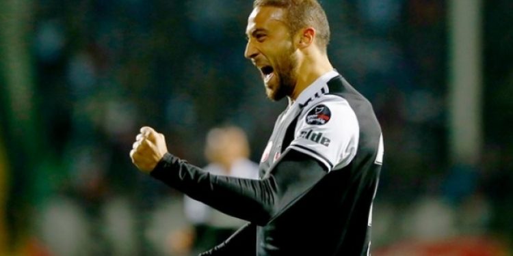 Cenk Tosun Avrupa’yı sallıyor!