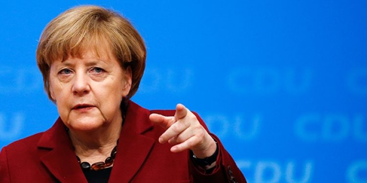 Merkel cezaevlerini soracak!