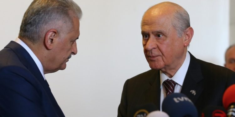 Bomba iddia! AKP anayasa metninde değişiklik yaptı, MHP yakaladı