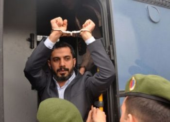 Baransu Mahkemeyi Sarstı