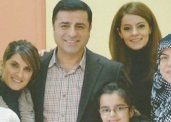 İşte Demirtaş’ın hapisten fotoğrafı