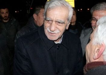 Tahliye olan Ahmet Türk’ten ilk açıklama
