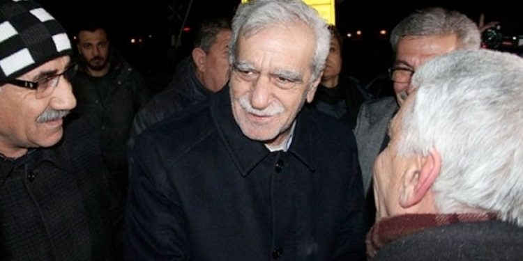 Tahliye olan Ahmet Türk’ten ilk açıklama