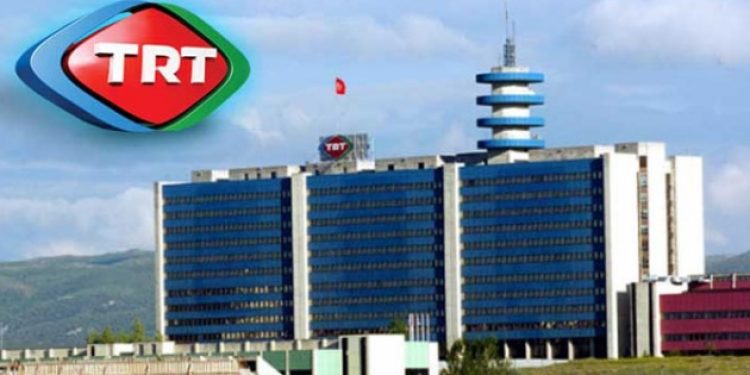 TRT’de 18 milyonluk giysi yardımı tartışması