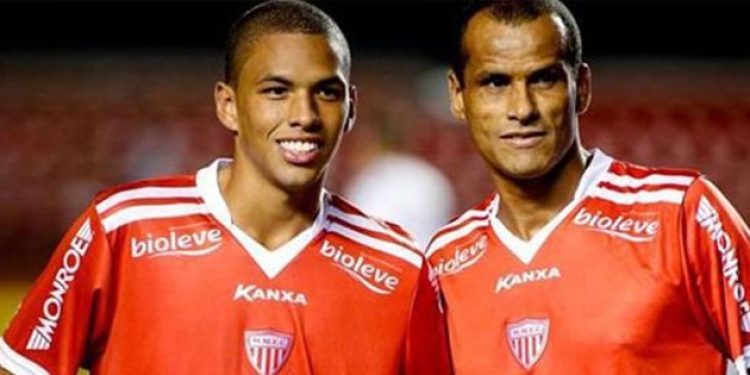 Rivaldo’nun oğlu Romanya’ya