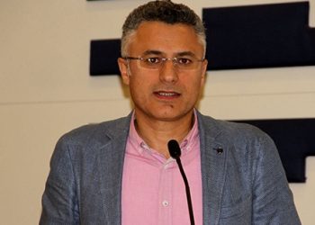 AKP’li isimden akademisyen kıyımına tepki!