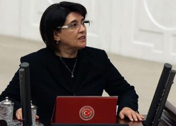 Leyla Zana gözaltına alındı!