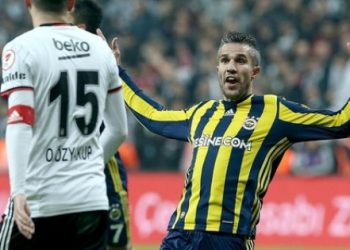 Van Persie hakkında suç duyurusu