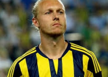 Fenerbahçeli futbolcular isyan etti