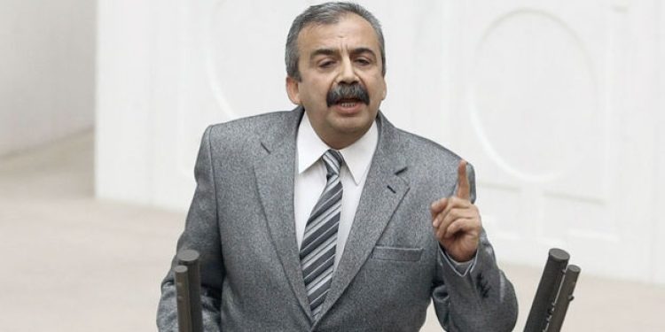 “Allah’ın yeryüzündeki gölgesi misiniz?”