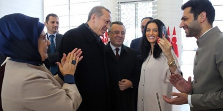 Kim biat ederek cebini doldurmak ister?