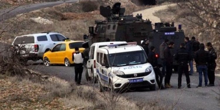 Şanlıurfa’da rehine krizi; polis 12 saattir ikna edemiyor