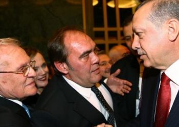 TFF Başkanı Demirören referandum kararını açıkladı
