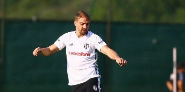 Beşiktaş’ta Caner müjdesi