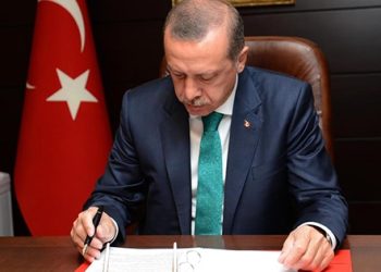AKP’ye KHK’da sahtecilikten suç üstü!