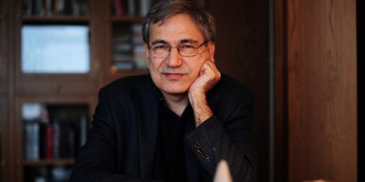 Hürriyet’in sansürlediği Orhan Pamuk’tan açıklama