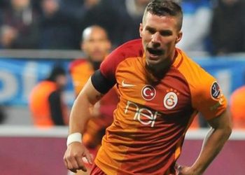 Galatasaray Podolski’yi sattı