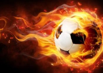 İki futbolcu kadro dışı!