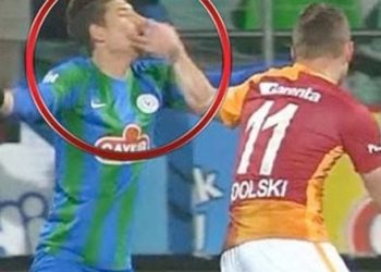 Podolski’den tartışılan hareket