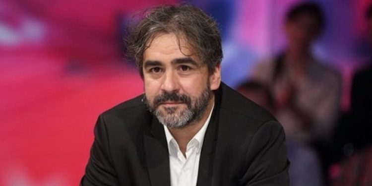Deniz Yücel halen gözaltında