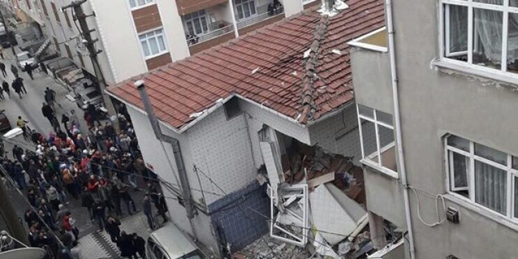 İstanbul’da doğalgaz patlaması!