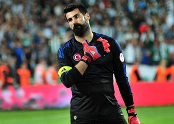 Fenerbahçe Volkan’ı gönderiyor