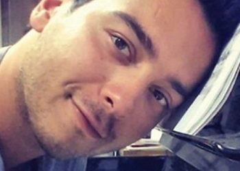 Piyanist Dengin Ceyhan Cumhurbaşkanı’na hakaretten tutuklandı