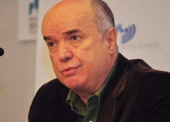 Fehmi Koru referandum kararını açıkladı