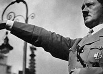 MHP’nin bozkurtu varsa, AKP’nin Hitler selamı var!