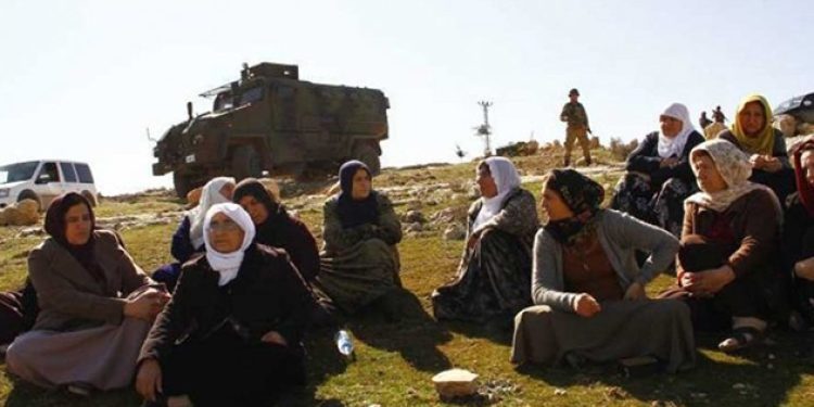 AKP hukuku: Köy meydanında işkence