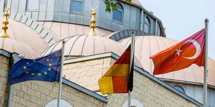 Üst düzey DİTİB yöneticisi istifa etti