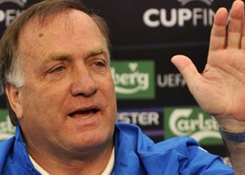 Advocaat bırakıyor!