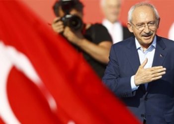 “3 asker şehit oldu o manşeti attırdılar”