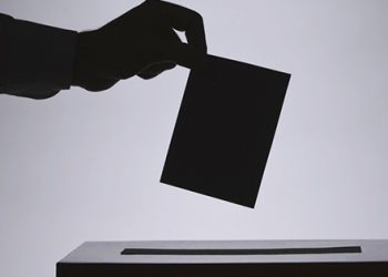 AKP sandıkları taşıdı!