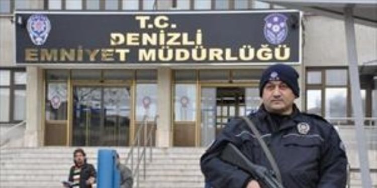 Kur’an yasak kapsamına alındı