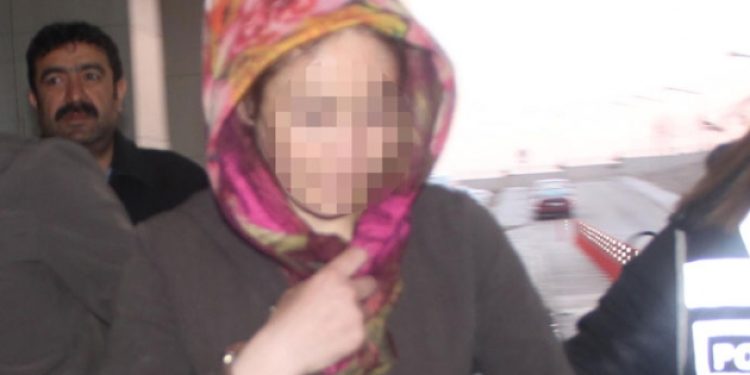 Anne değil canavar!