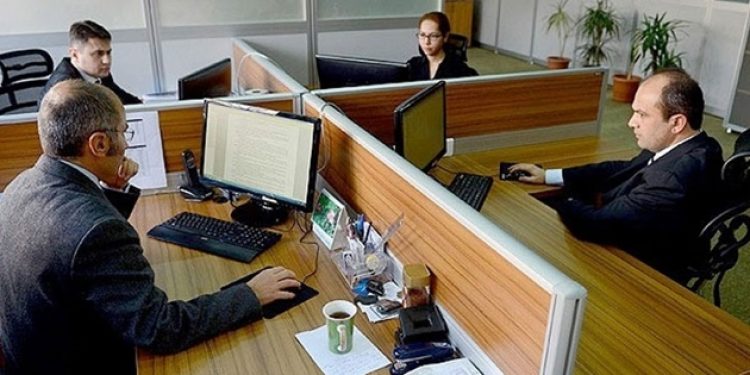 Tüm memurların bilgileri istendi