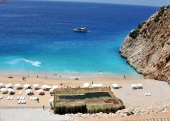 Ünlü Kaputaş plajına ranta açıyorlar