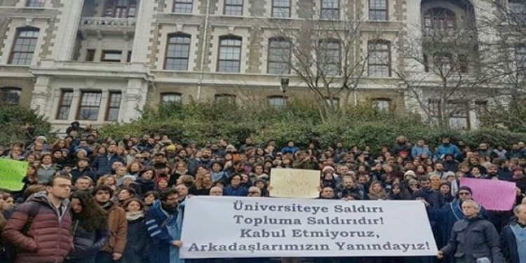 KHK ile atanan rektörden skandal genelge!