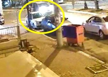 Kocasına kızdı, bebeğiyle araçtan atladı!