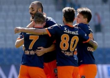 Medipol Başakşehir sahasında galip