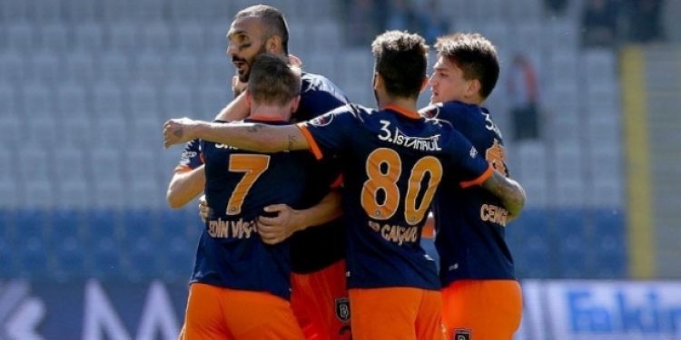 Medipol Başakşehir sahasında galip