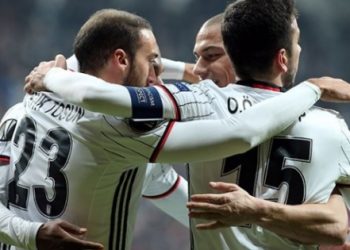 Beşiktaş’la eşleşen yanıyor!