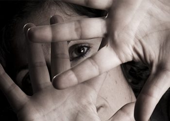 Şiddeti en çok kadının güvendiği erkek uyguluyor!