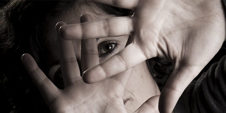 Şiddeti en çok kadının güvendiği erkek uyguluyor!