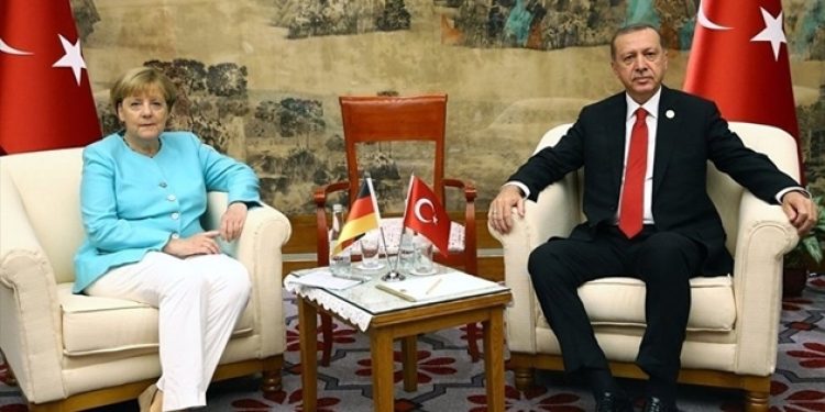 FT’ye göre Türkiye-Almanya krizi