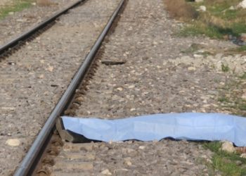 Trenin altında ölen kızın telefonunu çaldılar