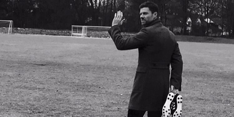 Xabi Alonso bırakıyor