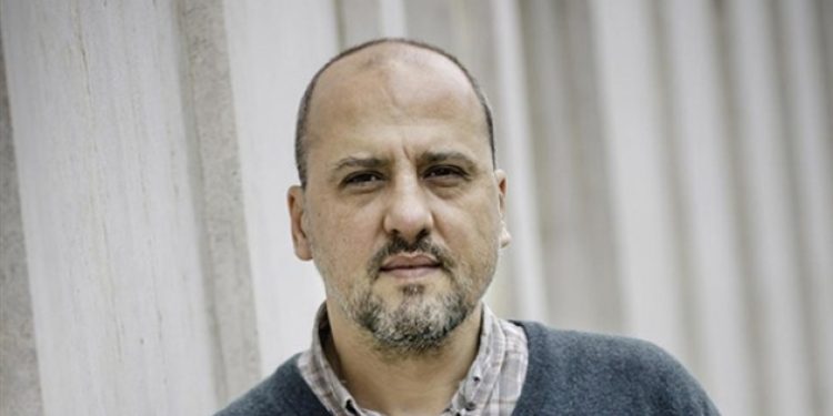 Ahmet Şık: Referandum nedeniyle rehin tutulduğumu biliyorum