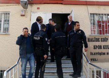 İstanbul’da silahlı PTT soygunu!